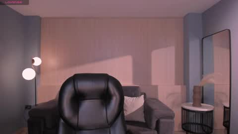 Maya online show from 04/04/26, 04:33