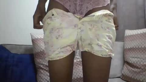 Snapshot of mayan001 chatting on 09/25/25, 03:16 mayan online show from 09/25/25, 03:16