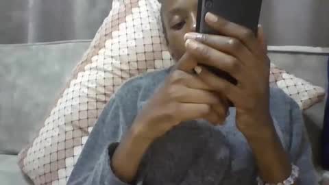 Snapshot of mayan001 chatting on 10/29/25, 06:31 mayan online show from 10/29/25, 06:31