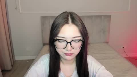 Erina online show from 02/13/26, 05:25