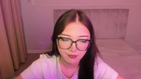 Erina online show from 02/15/26, 03:47