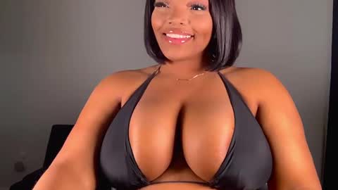 MayBabi online show from 12/03/24, 08:39