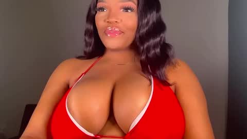 MayBabi online show from 12/25/24, 11:00