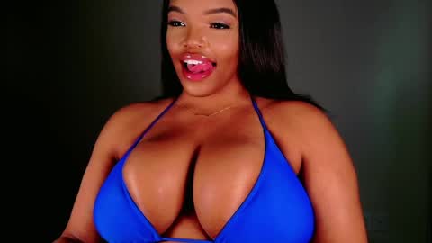 MayBabi online show from 02/11/25, 02:57