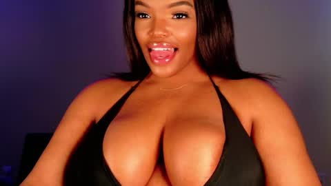 MayBabi online show from 03/12/25, 04:56