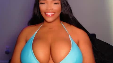MayBabi online show from 05/19/26, 12:11