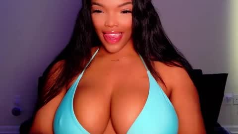 MayBabi online show from 05/26/26, 12:12