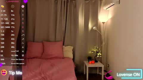 Alice online show from 04/21/26, 04:12