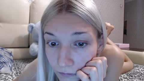 maybe_doll online show from 10/10/25, 03:11