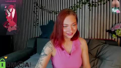 Snapshot of maybe_mia chatting on 12/19/25, 01:56 Mia GMT2 Mon 3-9 AM Tue 3-9 AM Wed 3-9 AMThur 10 AM - 4 PM Fri 3-9 AM Sat 3-9 AM Sun 3-9 AM. online show from 12/19/25, 01:56