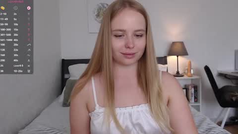 maybebabyx online show from 07/15/26, 05:45