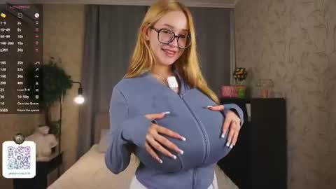 Milina online show from 07/05/26, 05:53