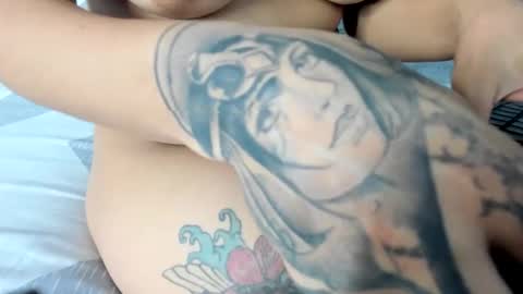 Snapshot of maybelline_666 chatting on 10/14/25, 09:04 Maybelline69 online show from 10/14/25, 09:04