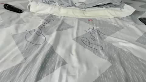 Snapshot of maybelline_666 chatting on 10/16/25, 05:30 Maybelline69 online show from 10/16/25, 05:30