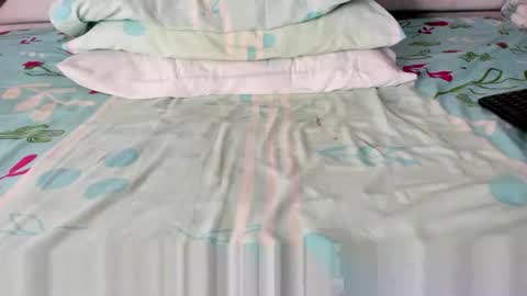 Snapshot of maybelline_666 chatting on 11/27/25, 09:17 Maybelline69 online show from 11/27/25, 09:17