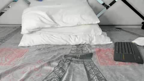 Maybelline69 online show from 04/05/26, 07:44