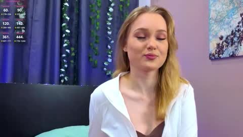 Megan online show from 11/28/25, 04:59