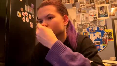 Rose online show from 03/16/26, 05:28