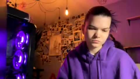 Rose online show from 04/02/26, 06:05