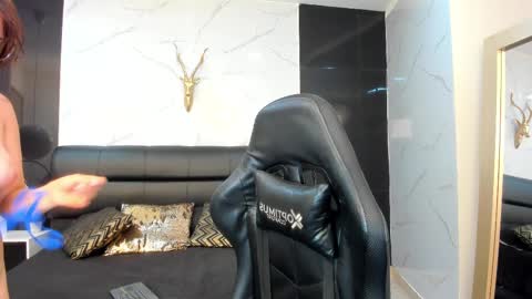 Maylin online show from 03/12/25, 06:18