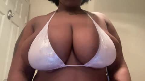 mayluvsu online show from 01/18/26, 06:55