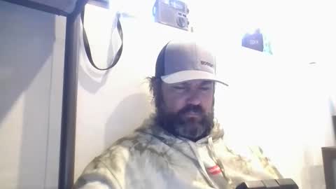 Dad bod 43 online show from 03/10/26, 03:39