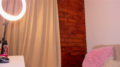 may online show from 02/18/25, 11:52