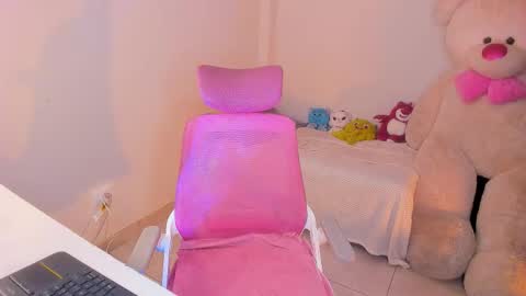 may online show from 02/19/26, 09:33