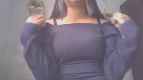 MAYRA online show from 12/31/24, 06:16