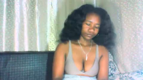 mayrah online show from 12/02/25, 08:48