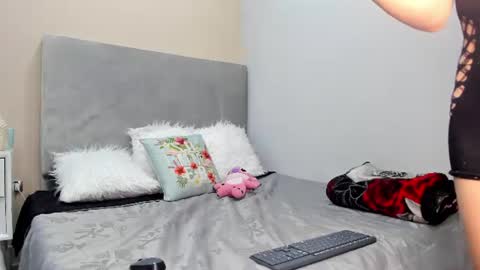 mayte online show from 06/12/26, 10:08