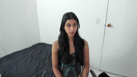 mazikeen_18 online show from 11/03/25, 12:28