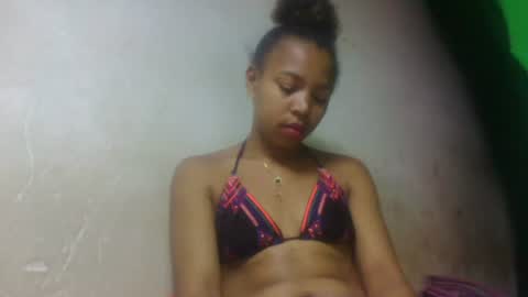 Snapshot of mbotyfeliciaa chatting on 11/15/25, 05:53 mbotyfeliciaa online show from 11/15/25, 05:53