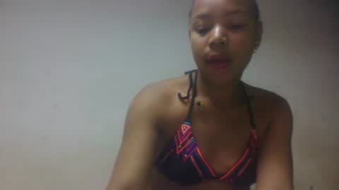 Snapshot of mbotyfeliciaa chatting on 11/17/25, 07:36 mbotyfeliciaa online show from 11/17/25, 07:36