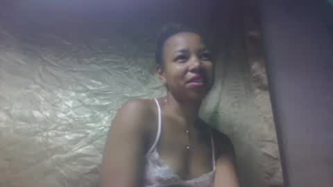 Snapshot of mbotyfeliciaa chatting on 12/04/25, 07:28 mbotyfeliciaa online show from 12/04/25, 07:28