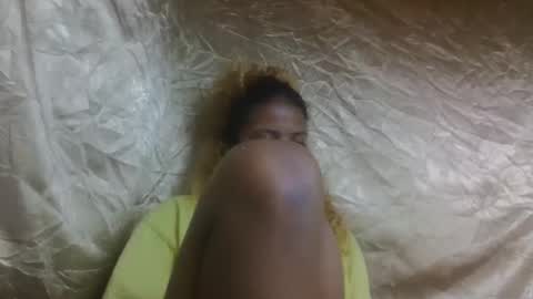 Snapshot of mbotyfeliciaa chatting on 12/20/25, 06:09 mbotyfeliciaa online show from 12/20/25, 06:09