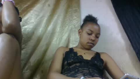 Snapshot of mbotyfeliciaa chatting on 01/11/26, 10:42 mbotyfeliciaa online show from 01/11/26, 10:42