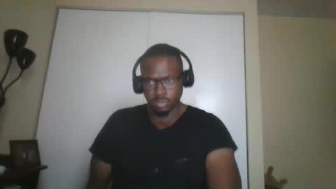 Mark online show from 09/24/25, 02:20