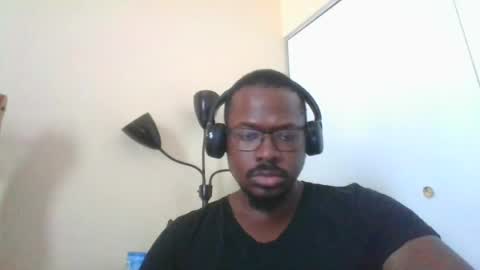 Snapshot of mbsupreme chatting on 07/11/26, 05:37 Mark online show from 07/11/26, 05:37