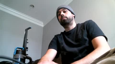 Snapshot of mcbuster11 chatting on 02/06/25, 08:45 mcbuster11 online show from 02/06/25, 08:45