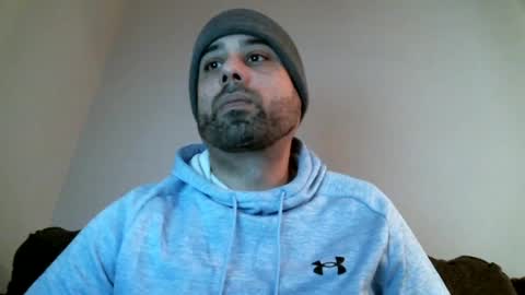 Snapshot of mcbuster11 chatting on 02/11/25, 12:49 mcbuster11 online show from 02/11/25, 12:49