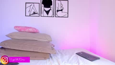 Ellie online show from 04/27/26, 08:07