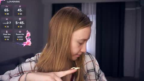 Mary  online show from 11/03/25, 06:47