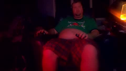 Snapshot of mckhero chatting on 12/15/24, 04:18 Sean online show from 12/15/24, 04:18