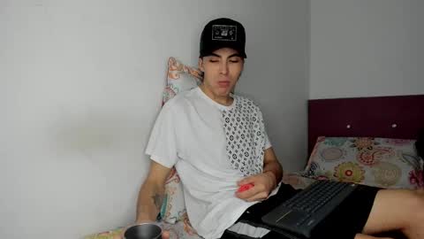 mcloviin_ online show from 02/10/26, 07:56