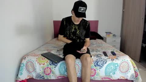 mcloviin_ online show from 02/27/26, 01:55