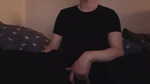 Snapshot of mcmike_es chatting on 12/31/24, 08:37 Mike online show from 12/31/24, 08:37