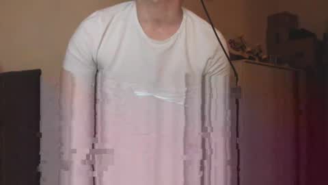 Snapshot of mcmike_es chatting on 01/17/25, 09:06 Mike online show from 01/17/25, 09:06