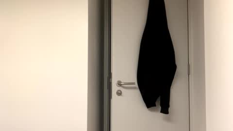 Snapshot of mcr8080 chatting on 01/11/25, 06:35 mcr8080 online show from 01/11/25, 06:35