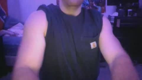 Snapshot of md3211 chatting on 11/21/25, 01:37 md3211 online show from 11/21/25, 01:37